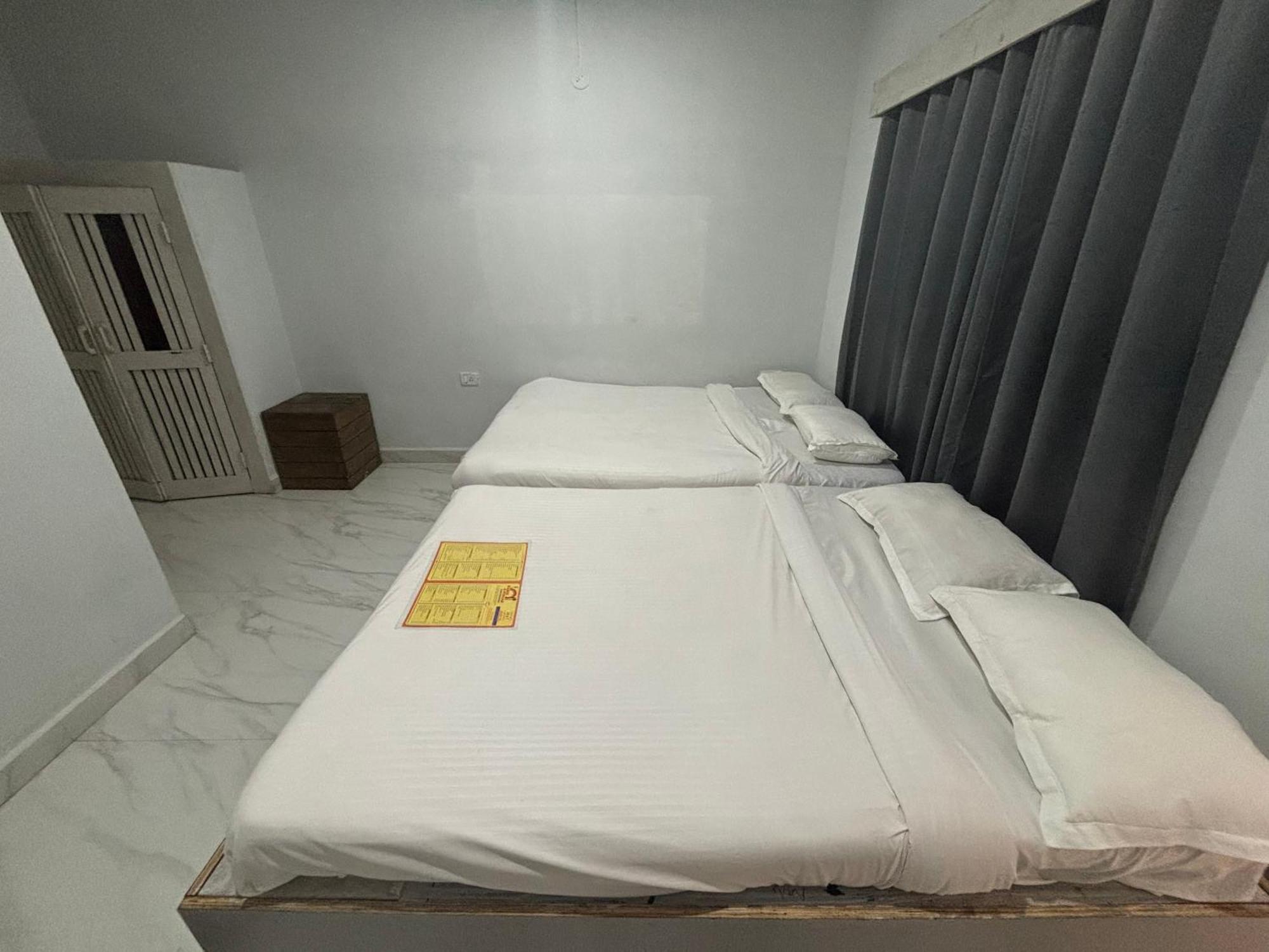 Mehar Rooms Baga Eksteriør billede